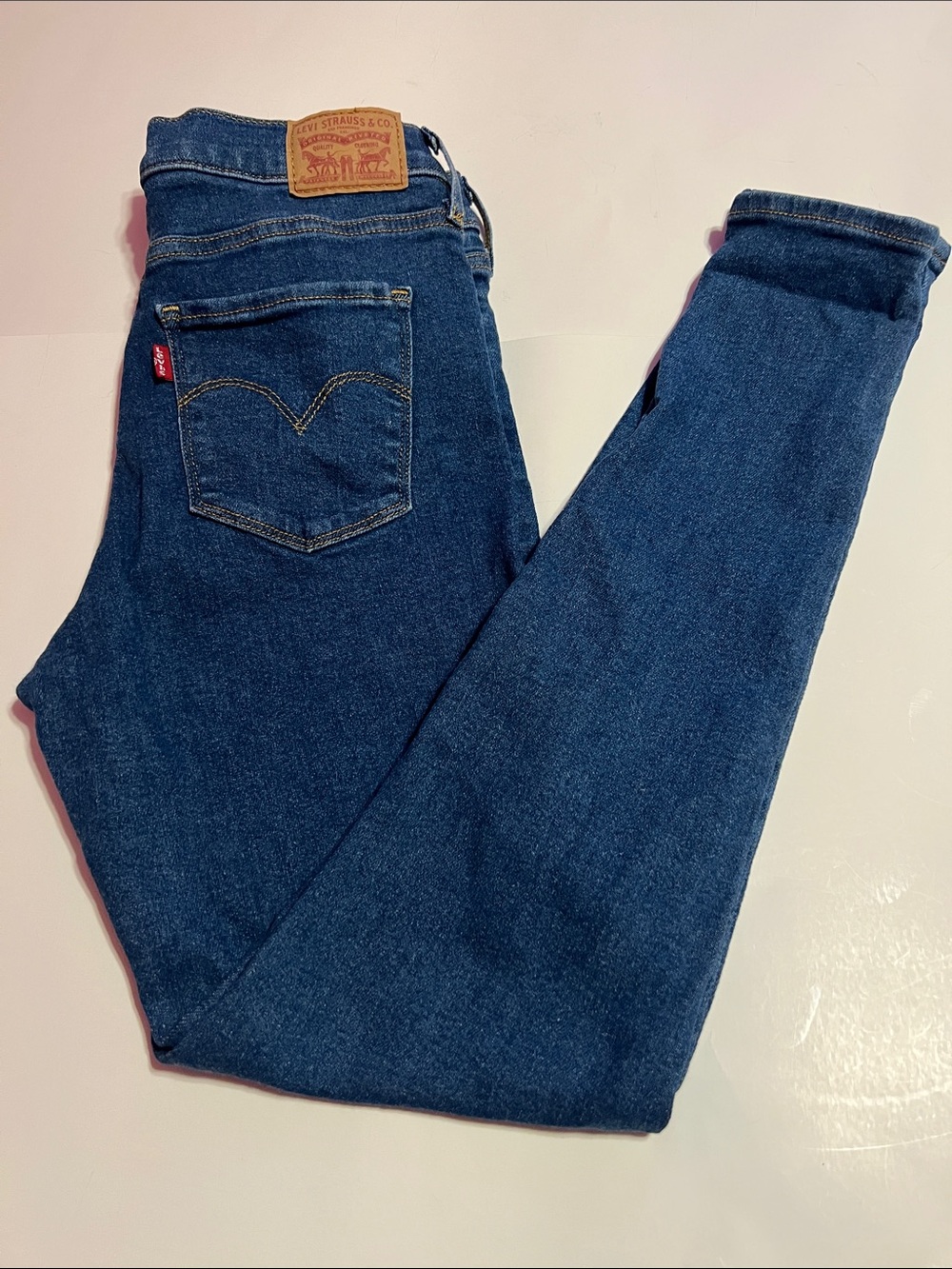 Levi's Women's Deep Blue Skinny Jeans Size 28x30
